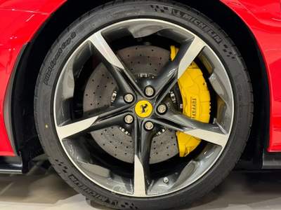 Ferrari SF90 FERRA SF90 SPIDER 1000 CV FULL CARBON FIORAN SF90 SPIDER 1000 CV FULL CARBON FIORAN Rosso usata Roma