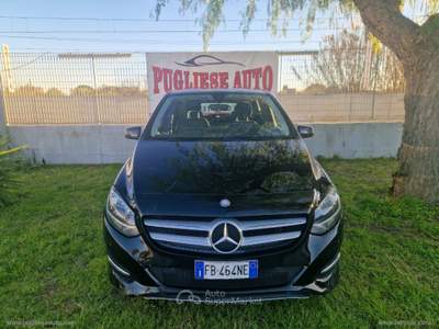 Mercedes-Benz Classe B B 180 CDI Automatic Executive Nero usata Latiano