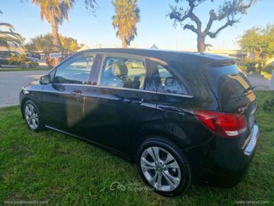 Mercedes-Benz Classe B B 180 CDI Automatic Executive Nero usata Latiano