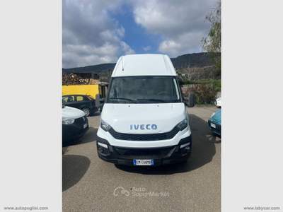 Iveco Daily Daily 35S13A8 2.3 HPT PL Cab. RUOTA SINGOLA Bianco usata Zafferana Etnea