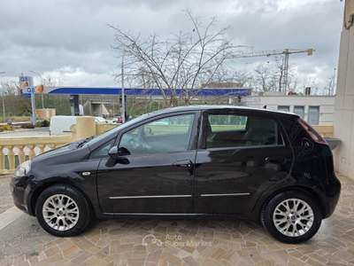 Fiat Punto Evo 1.3 Mjt 75 CV DPF 5 porte S&S Dynamic#CLIMA Nero usata Altamura