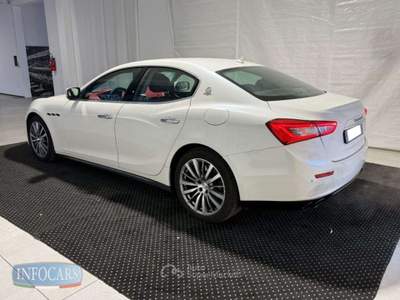 Maserati Ghibli V6 Diesel 275 CV prezzo reale Bianco usata Este