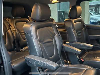 Mercedes-Benz Classe V d Avantgarde 7 Posti ACC LED SENSORI Kamera PRONTA Nero usata Roma