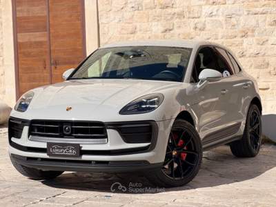 Porsche Macan 2.0 265 CV TURBO PDK GESSO SPORT CHRONO Grigio usata Santeramo in Colle