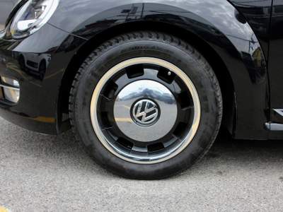 Volkswagen Maggiolino DSG Cabrio ‘50s 1.4 TSI 160CV – Pelle Bicolore, Bi-Xeno, Tagliandi Completi Nero usata Villongo