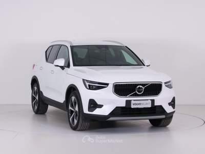 Volvo XC40 B3 163CV AUT CORE Bianco usata Bassano del Grappa
