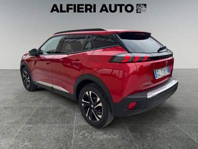 Peugeot 2008 1.2 Benzina 100cv Allure MT6 *GANCIO DI TRAINO* Rosso usata Calenzano