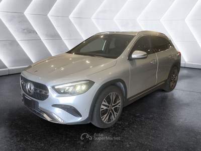 Mercedes-Benz GLA GLA 200 d Auto Progressive Advanced Plus Argento usata Napoli