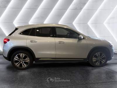 Mercedes-Benz GLA GLA 200 d Auto Progressive Advanced Plus Argento usata Napoli
