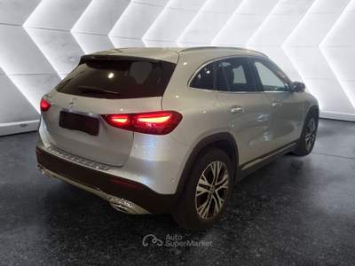 Mercedes-Benz GLA GLA 200 d Auto Progressive Advanced Plus Argento usata Napoli