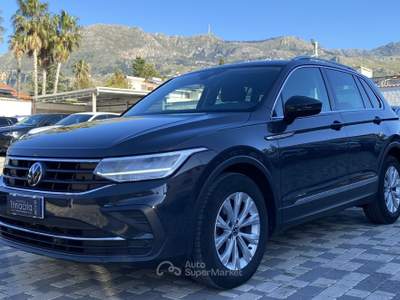 Volkswagen Tiguan Life 2.0 TDI 150CV DSG Grigio usata Borgetto