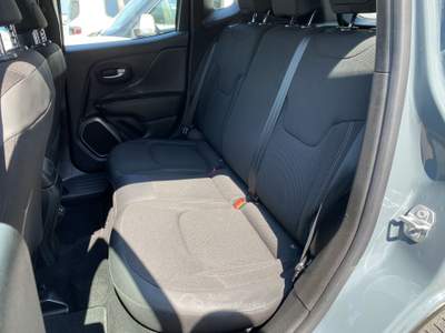 Jeep Renegade 2.0 Mjt 140CV 4WD Active Drive Low Limited Grigio usata Pisa