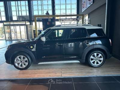 MINI Clubman Mini 1.5 Cooper SE Classic Countryman ALL4 Nero usata Cecina