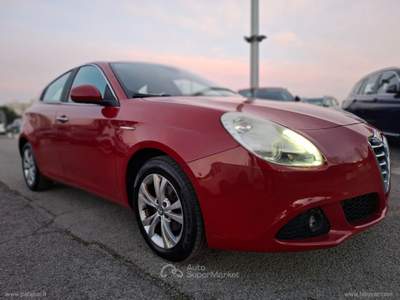Alfa Romeo Giulietta Giulietta 1.6 JTDm-2 105 CV Distinctive Rosso usata RIMINI