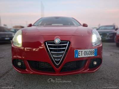 Alfa Romeo Giulietta Giulietta 1.6 JTDm-2 105 CV Distinctive Rosso usata RIMINI