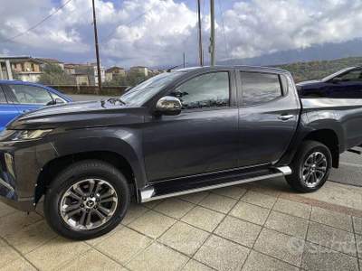 Mitsubishi L200 150cv Double Cab 4x4  Double Cab Intense Pak ClearTec Grigio usata COSOLETO