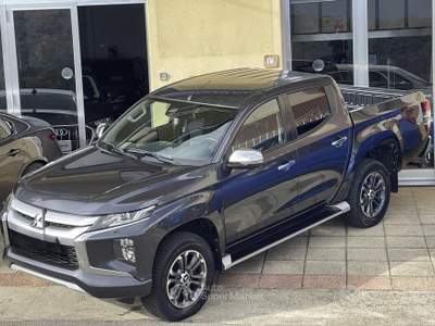 Mitsubishi L200 150cv Double Cab 4x4  Double Cab Intense Pak ClearTec Grigio usata COSOLETO