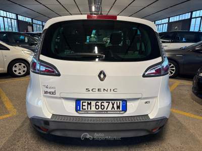 Renault Scénic Scenic XMod 1.5 dCi 110CV S&S Bose usata Sommacampagna