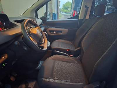 Peugeot Rifter Rifter 1.5 bluehdi Active s&amp;s 100cv usata Faenza