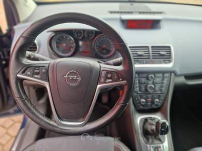 Opel Meriva Interni Misto Pelle, Gomme all season, 41.000 km Blu/Azzurro usata Vimodrone