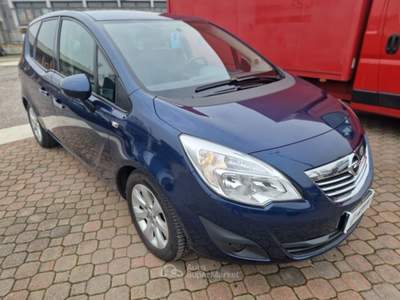 Opel Meriva Interni Misto Pelle, Gomme all season, 41.000 km Blu/Azzurro usata Vimodrone