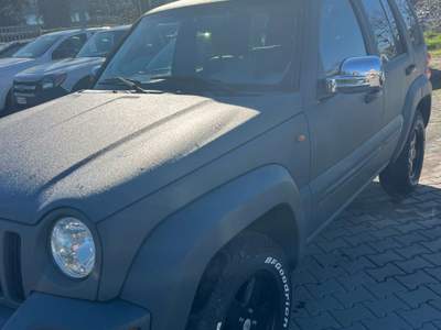 Jeep Cherokee 2.8 crd Limited auto usata CARRARA