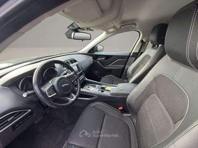 Jaguar F-Pace F-pace 2.0d i4 R-Sport Black Design Edition auto Nero usata Torbole Casaglia