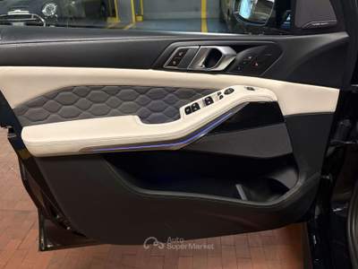 BMW X5 X5 M X5 M F95 LCI 2023 4.4 Competition auto Blu/Azzurro usata Milano