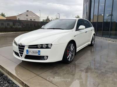 Alfa Romeo 159 1750 TBi Sportwagon Distinctive Bianco usata Pieve di Cento