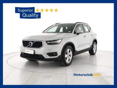 Volvo XC40 D3 AWD Geartronic Momentum Core Blu/Azzurro usata Modena