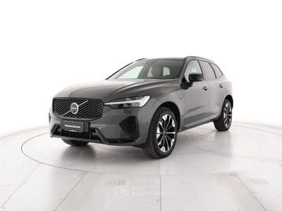 Volvo XC60 T6 Plug-in AWD auto Ultra Dark Blu/Azzurro usata Modena
