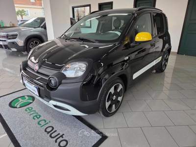 Fiat Panda 1.0 FireFly S&S Hybrid Pandina Nero usata Somma Vesuviana
