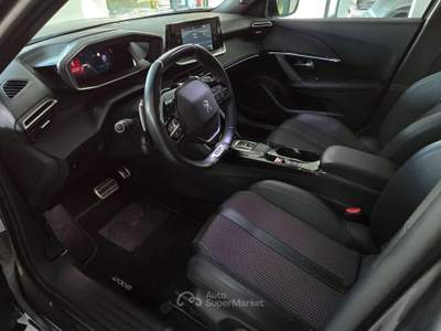 Peugeot 2008 BlueHDi 130 S&S EAT8 GT "TAGLIANDATA PEUGEOT" Grigio usata Somma Vesuviana