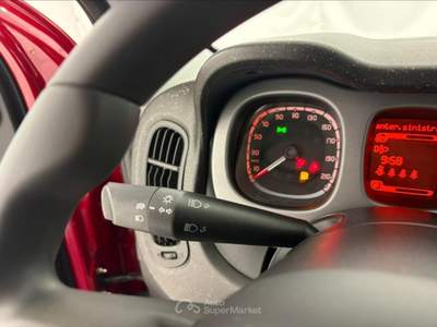 Fiat Panda Panda 1.0 firefly hybrid cross s&s 70cv Rosso usata Settimo Torinese