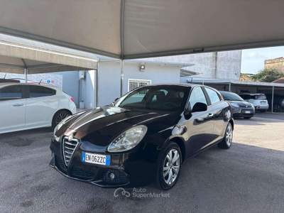Alfa Romeo Giulietta Giulietta III 2010 1.6 jtdm(2) Distinctive usata Giugliano in Campania