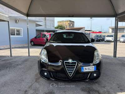 Alfa Romeo Giulietta Giulietta III 2010 1.6 jtdm(2) Distinctive usata Giugliano in Campania
