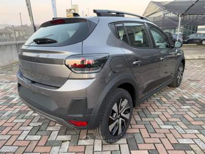 Dacia Sandero Stepway 1.0 TCe ECO-G Expression Grigio usata Zero Branco