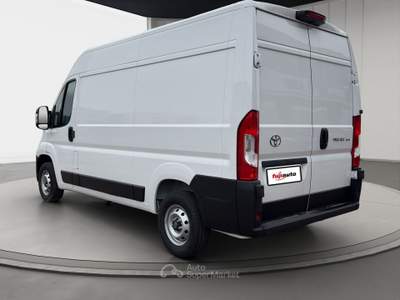 Toyota Proace Proace Max 35 2.2d 140cv L2H1 Bianco usata Bra