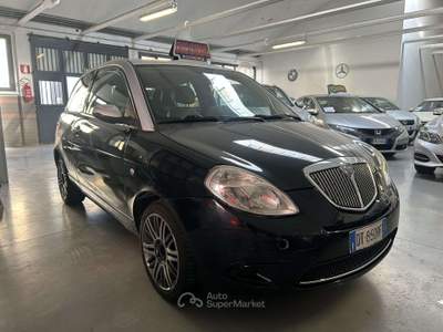 Lancia Ypsilon Ypsilon II 1.2 8v MODA MILANO Nero usata MILANO