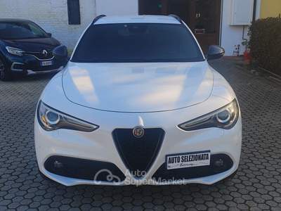 Alfa Romeo Stelvio AT8 Q4 B-Tech Bianco usata Pieve a Nievole