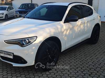 Alfa Romeo Stelvio AT8 Q4 B-Tech Bianco usata Pieve a Nievole