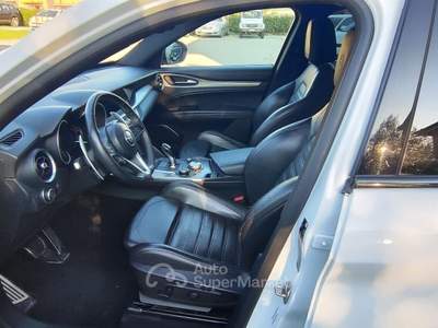 Alfa Romeo Stelvio AT8 Q4 B-Tech Bianco usata Pieve a Nievole