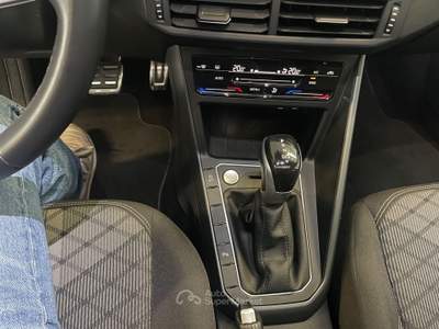 Volkswagen Taigo DSG R-Line Black 18 keyless Blu/Azzurro usata Gozzano
