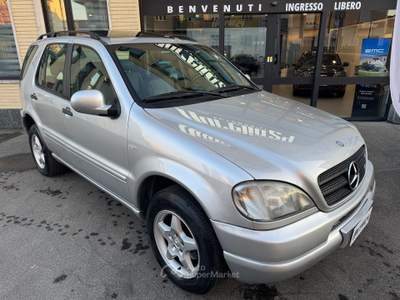 Mercedes-Benz Classe M POCHI CHILOMETRI Argento usata Torino