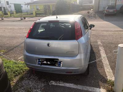 Fiat Grande Punto FIAT GRANDE PUNTO 1.2 GPL IDONEO ANCHE PER NEO PATENTATI Argento usata Rovigo