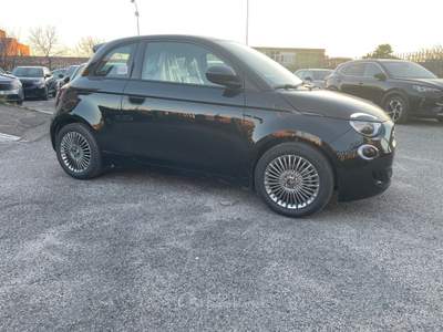 Fiat 500 Fiat 500 1.0 Hybrid Icon Nero usata Mondragone