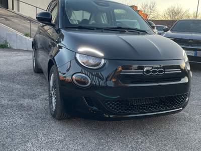 Fiat 500 Fiat 500 1.0 Hybrid Icon Nero usata Mondragone