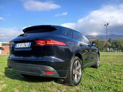 Jaguar F-Pace cambio automatico, unico proprietario Nero usata Massa