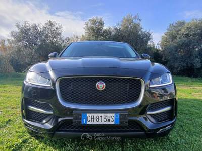 Jaguar F-Pace cambio automatico, unico proprietario Nero usata Massa