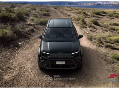 Jeep Avenger 4xe Upland Nero usata Corciano